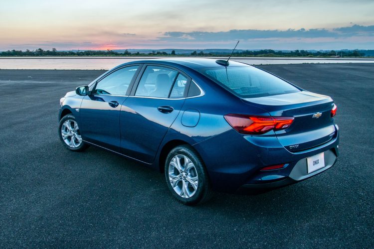 Chevrolet Onix Plus Premier (divulgação)