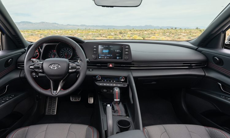 Hyundai Elantra N Line [divulgação]