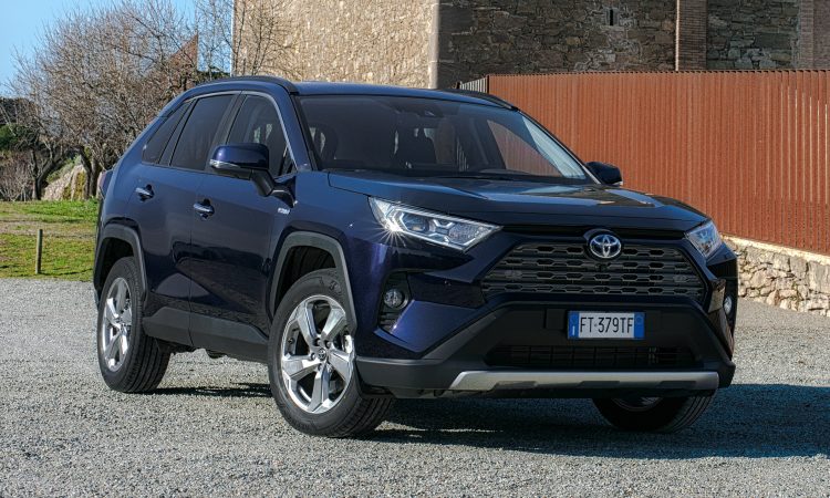 Toyota RAV4 [divulgação]