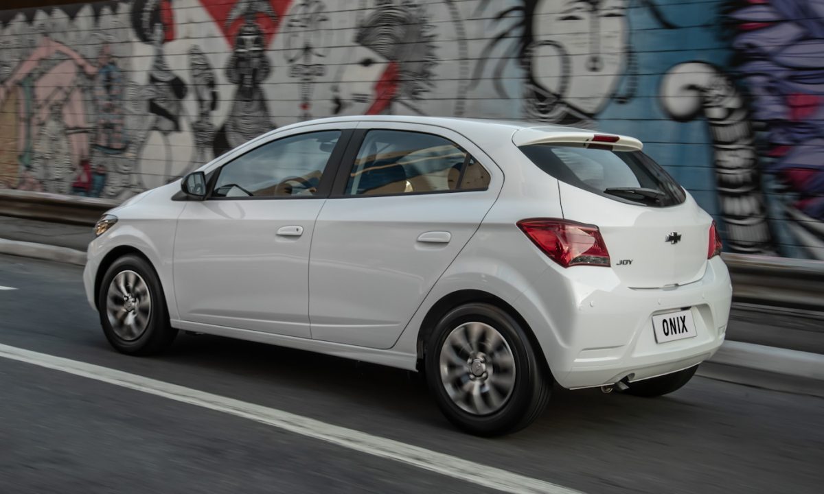 Chevrolet Joy Black [divulgação]