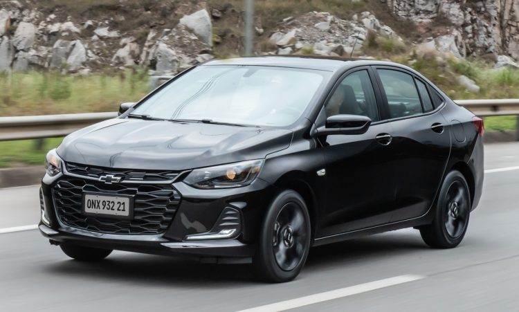Chevrolet Onix Plus Midnight [divulgação]