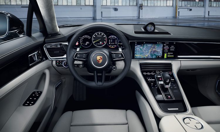 Porsche Panamera 4 Turbo S E-Hybrid [divulgação]