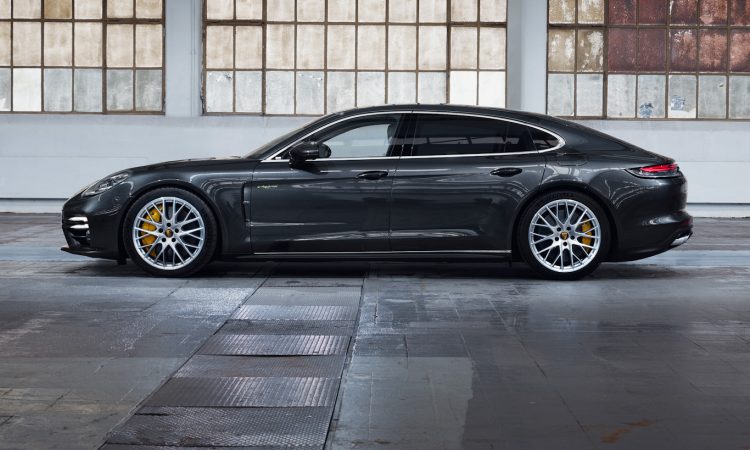 Porsche Panamera 4 Turbo S E-Hybrid [divulgação]