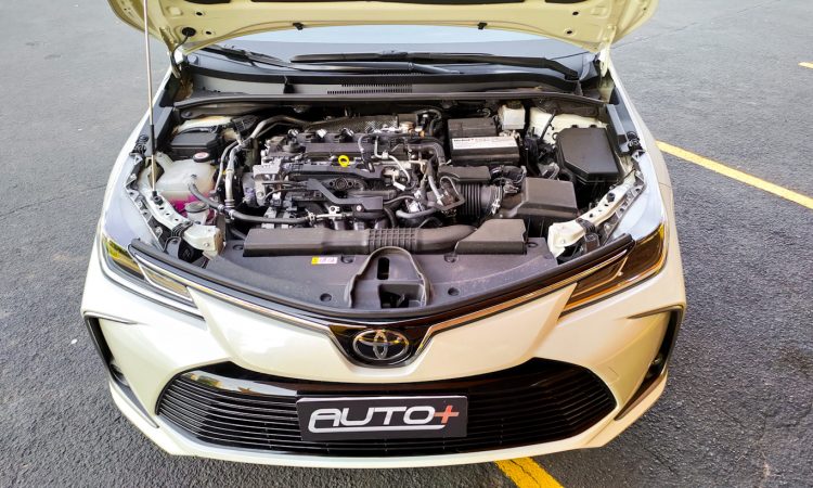 Corolla Altis Premium [Auto+ / João Brigato]