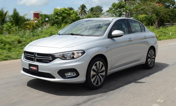 Dodge Neon [divulgação]