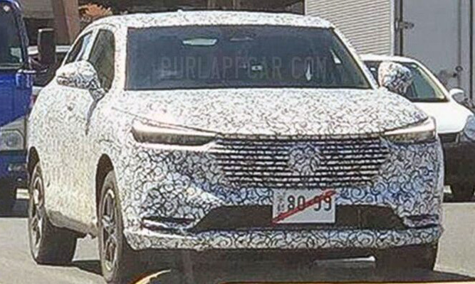 Flagra Honda HR-V 2022 [burlappcar]