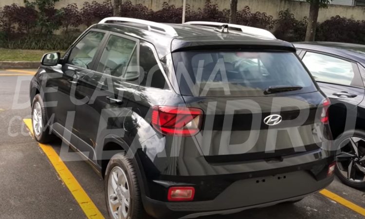 Hyundai Venue [De Carona com Leandro]