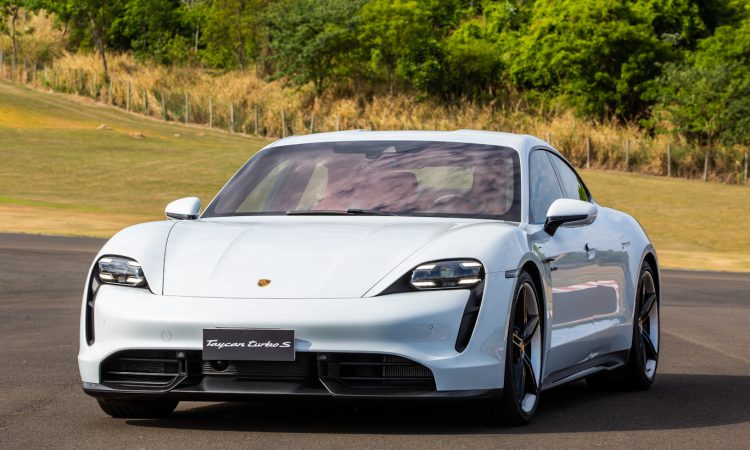 Porsche Taycan Turbo S [divulgação]