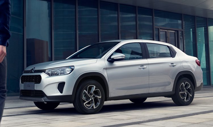 Citroën C3L [divulgação]