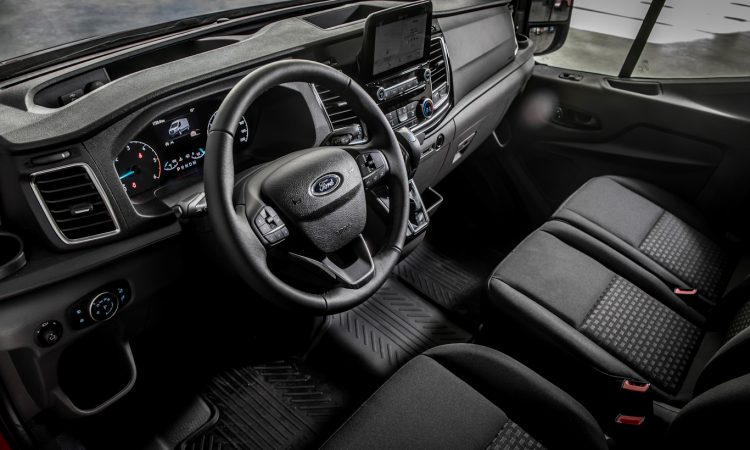 Ford Transit [divulgação]