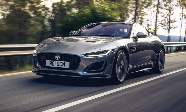 Jaguar F-Type P300 [divulgação]