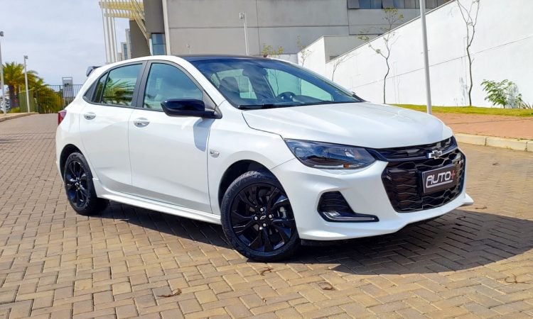 Chevrolet Onix RS [Auto+ / João Brigato]