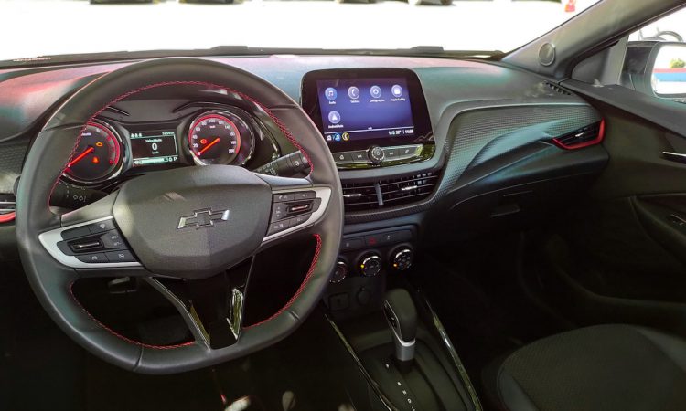 Chevrolet Onix RS [Auto+ / João Brigato]