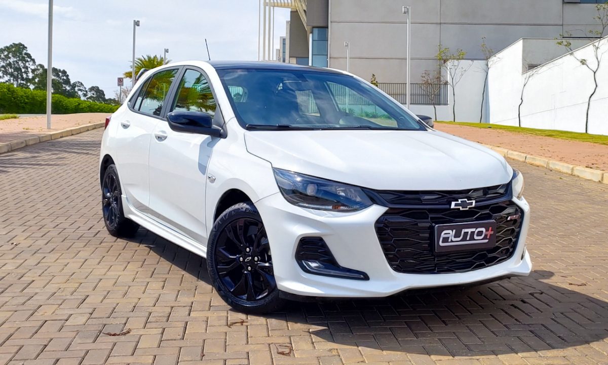 Chevrolet Onix RS [Auto+ / João Brigato]