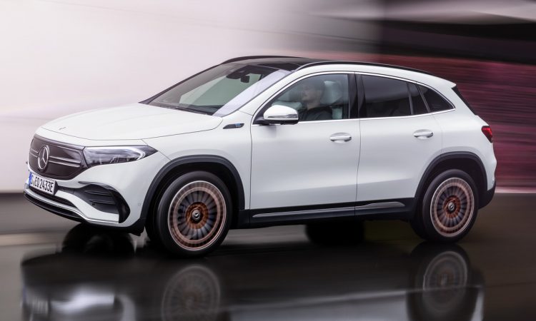 Mercedes-Benz EQA [divulgação]