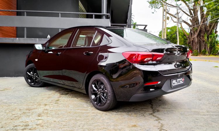 Chevrolet Onix Plus Midnight [Auto+ / João Brigato]