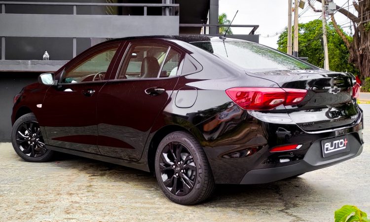 Chevrolet Onix Plus Midnight [Auto+ / João Brigato]