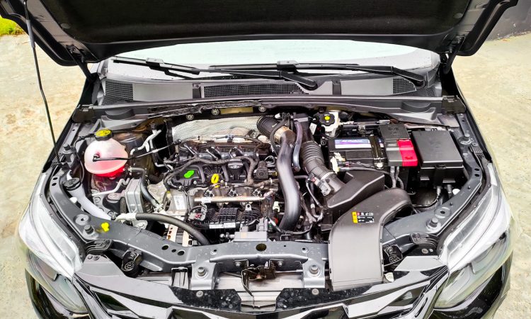 Chevrolet Onix Plus Midnight [Auto+ / João Brigato]