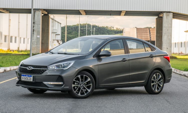 CAOA Chery Arrizo 5 [divulgação]