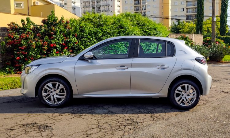 Peugeot 208 Active Pack [Auto+ / João Brigato]