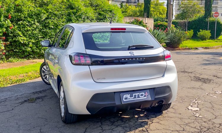 Peugeot 208 Active Pack [Auto+ / João Brigato]