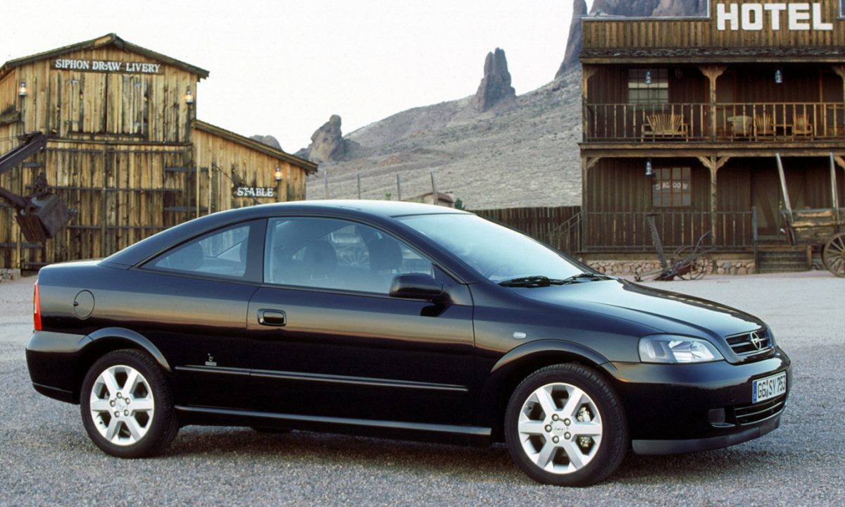 Opel Astra Coupé [divulgação]