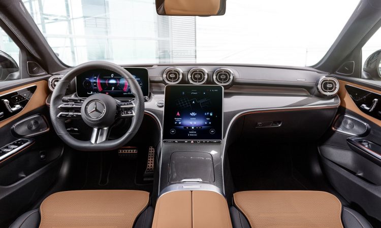Mercedes-Benz Classe C 2022 [divulgação]