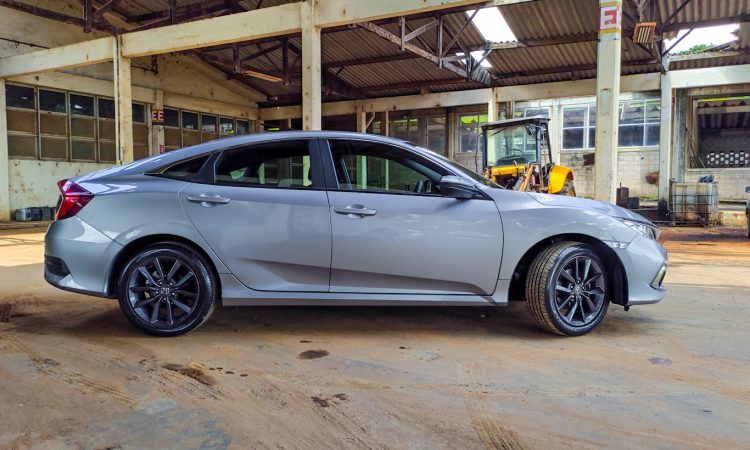 Honda Civic LX 2021 [Auto+ / João Brigato]