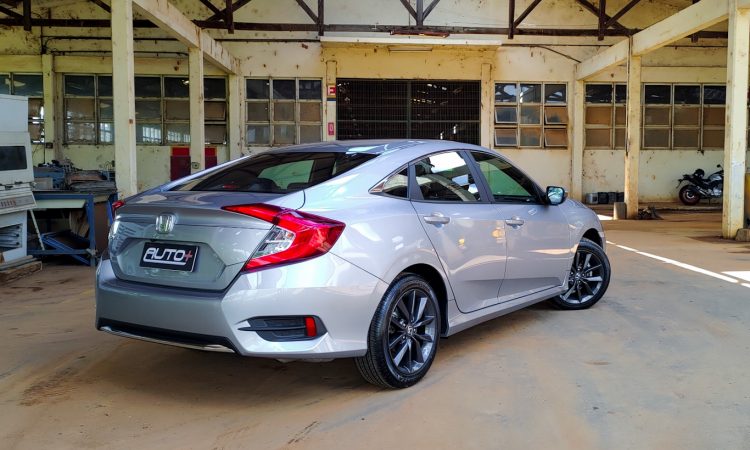 Honda Civic LX 2021 [Auto+ / João Brigato]