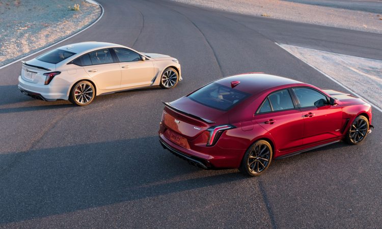 Cadillac CT4-V Blackwing e CT5-V Blackwing [divulgação]