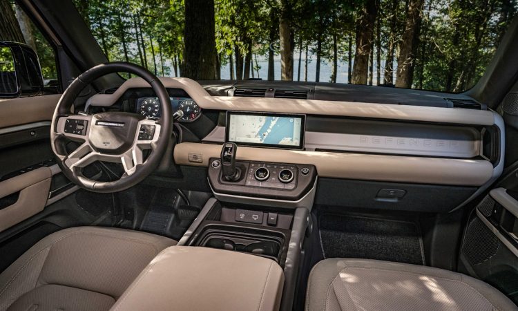 Land Rover Defender [divulgação]