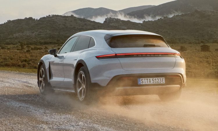 Porsche Taycan Cross Turismo [divulgação]