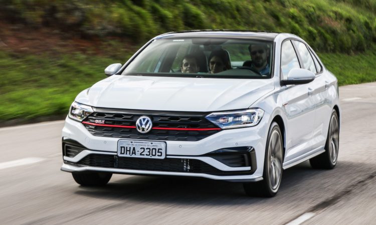 Volkswagen Jetta GLI [divulgação]