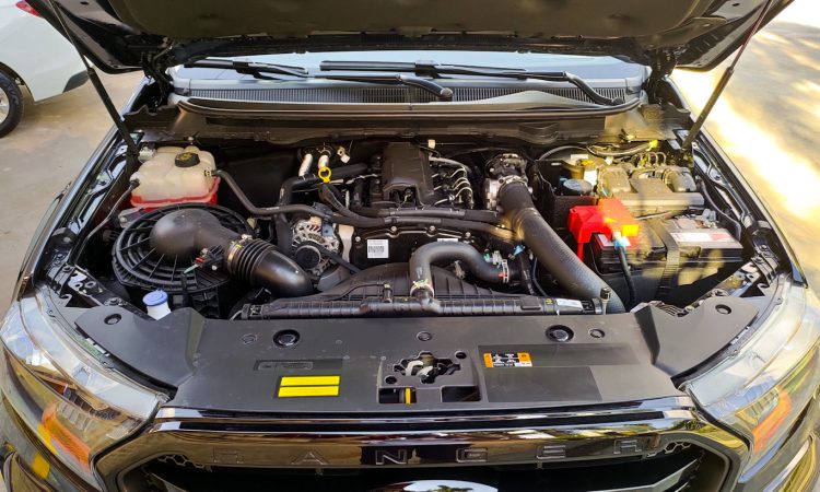 Ford Ranger Black [Auto+ / João Brigato]