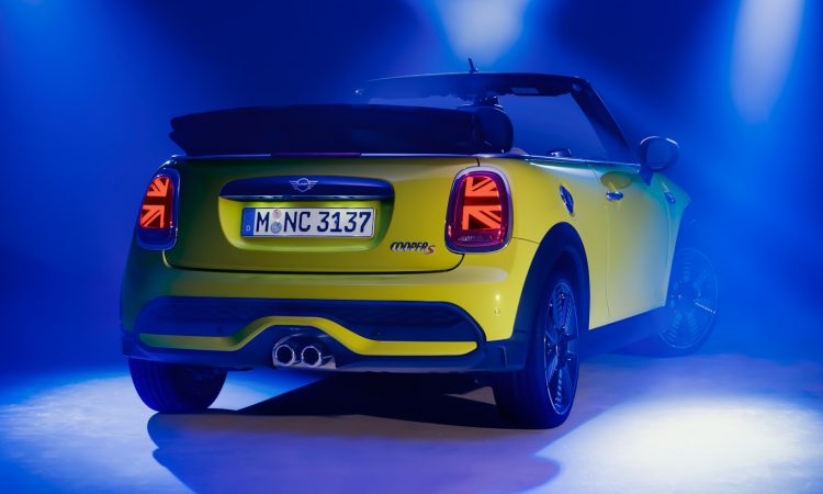 Mini Cooper S Cabrio [divulgação]