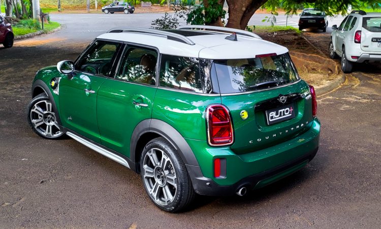 Mini Countryman Cooper SE [Auto+ / João Brigato]