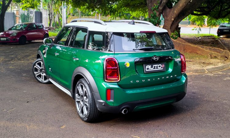 Mini Countryman Cooper SE [Auto+ / João Brigato]