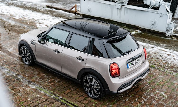 Mini Cooper S 2022 [divulgação]