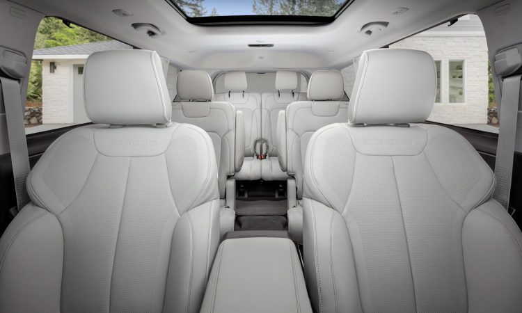 Jeep Grand Cherokee L [divulgação]
