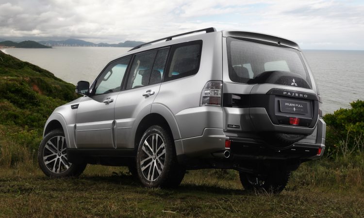 Mitsubishi Pajero Full Legend [divulgação]