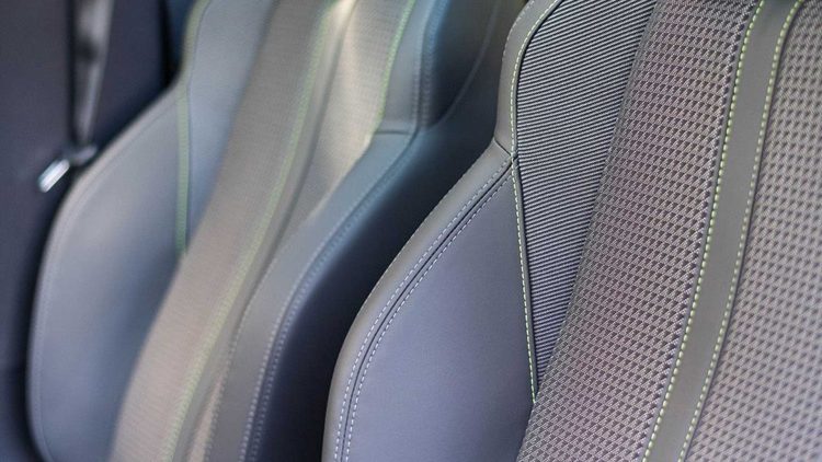 Peugeot 208 GT [divulgação] turbo