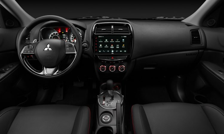Mitsubishi Outlander Sport Black Edition [divulgação]
