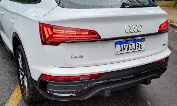 Audi Q5 e Q5 Sportback [Auto+ / João Brigato]