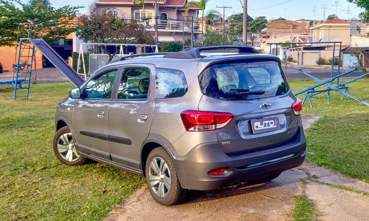 Chevrolet Spin Activ 7 [Auto+ / João Brigato]