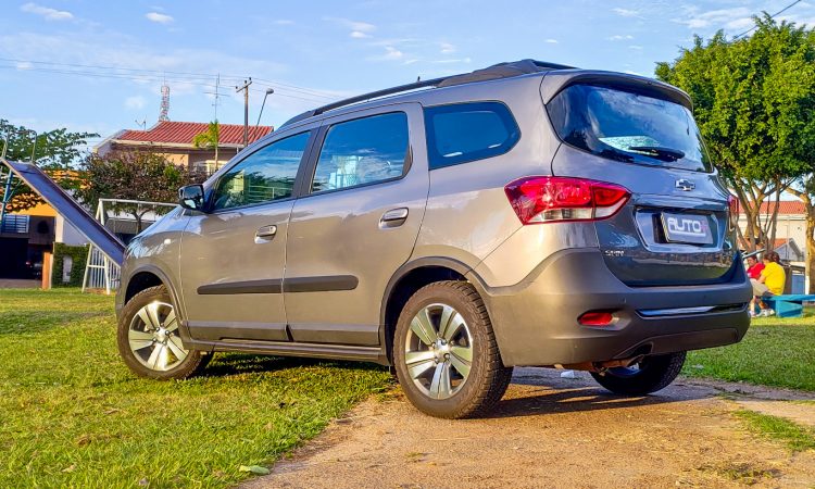 Chevrolet Spin Activ 7 [Auto+ / João Brigato]