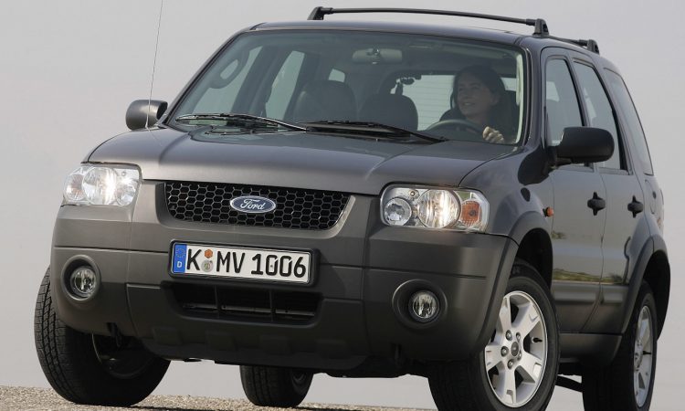 Ford Maverick 2001 [divulgação]