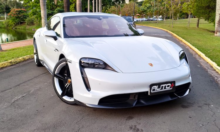 [Auto+ / João Brigato]