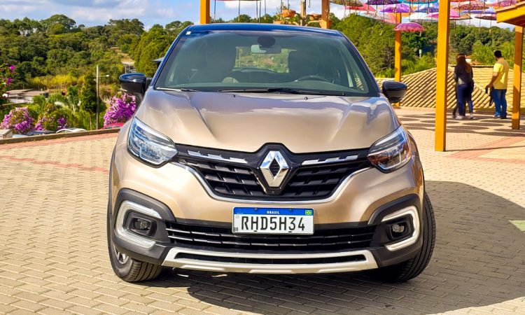 Renault Captur Iconic 2022 [Auto+ / João Brigato]