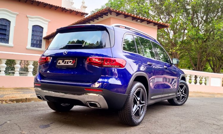 Mercedes-Benz GLB 200 Progressive [Auto+ / João Brigato]