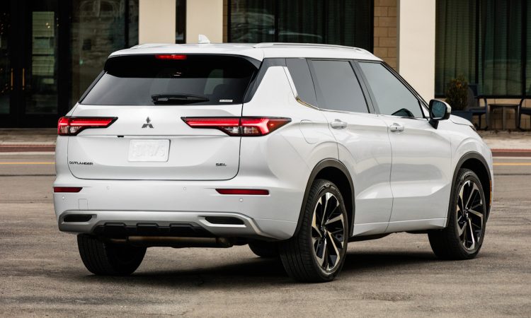 Mitsubishi Outlander [divulgação]